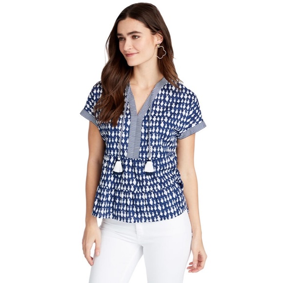 Vineyard vines Diamond Fish Tiered Top with tassels an excellent condition XS - Picture 1 of 15